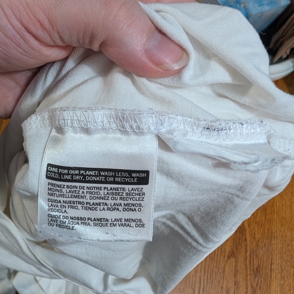Levi's T-shirt with Graphic M (T13) - Picture 7 of 7